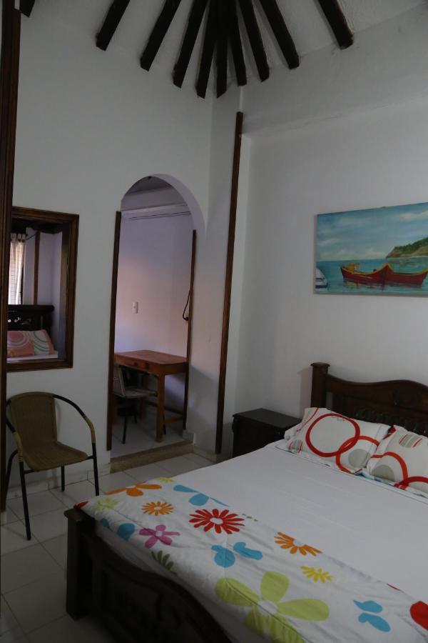 Hostal Pelikan Taganga Exteriér fotografie