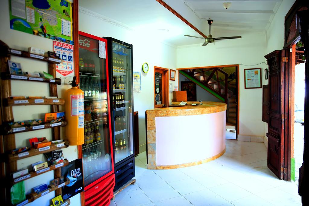Hostal Pelikan Taganga Exteriér fotografie