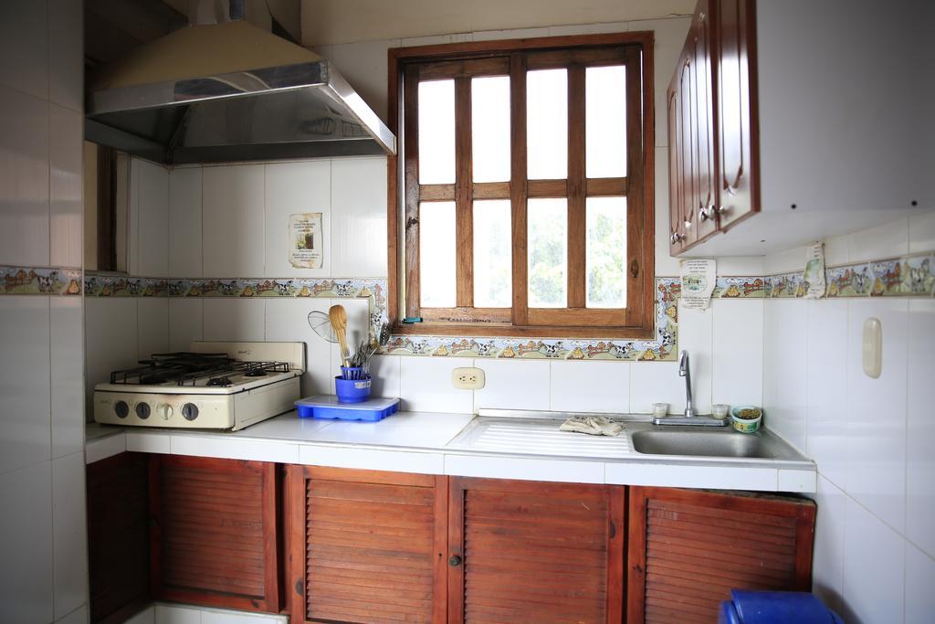 Hostal Pelikan Taganga Exteriér fotografie